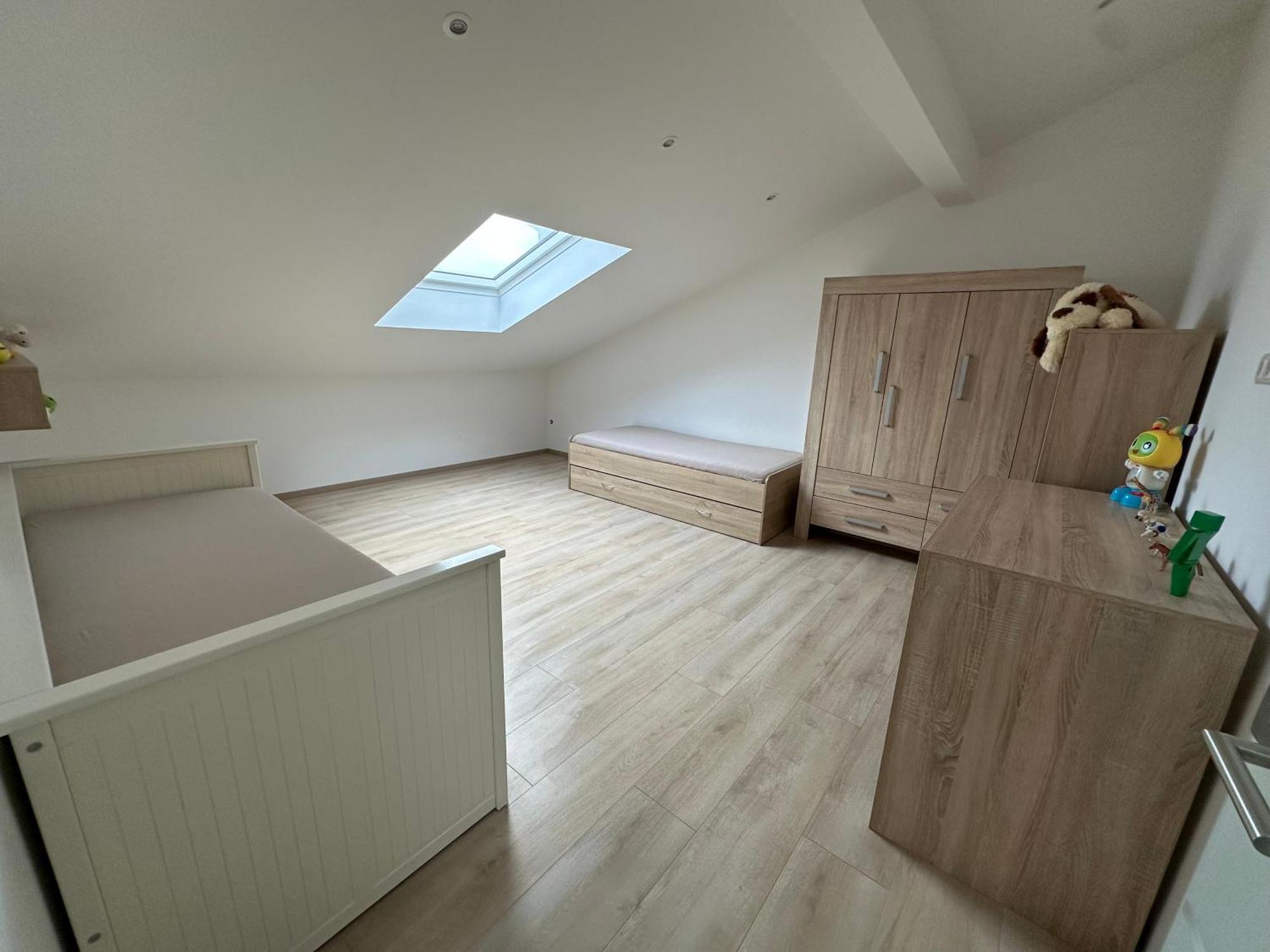 Grosse Ferienwohnung Gaestehaus Neubau Merzig 120M2 Экстерьер фото